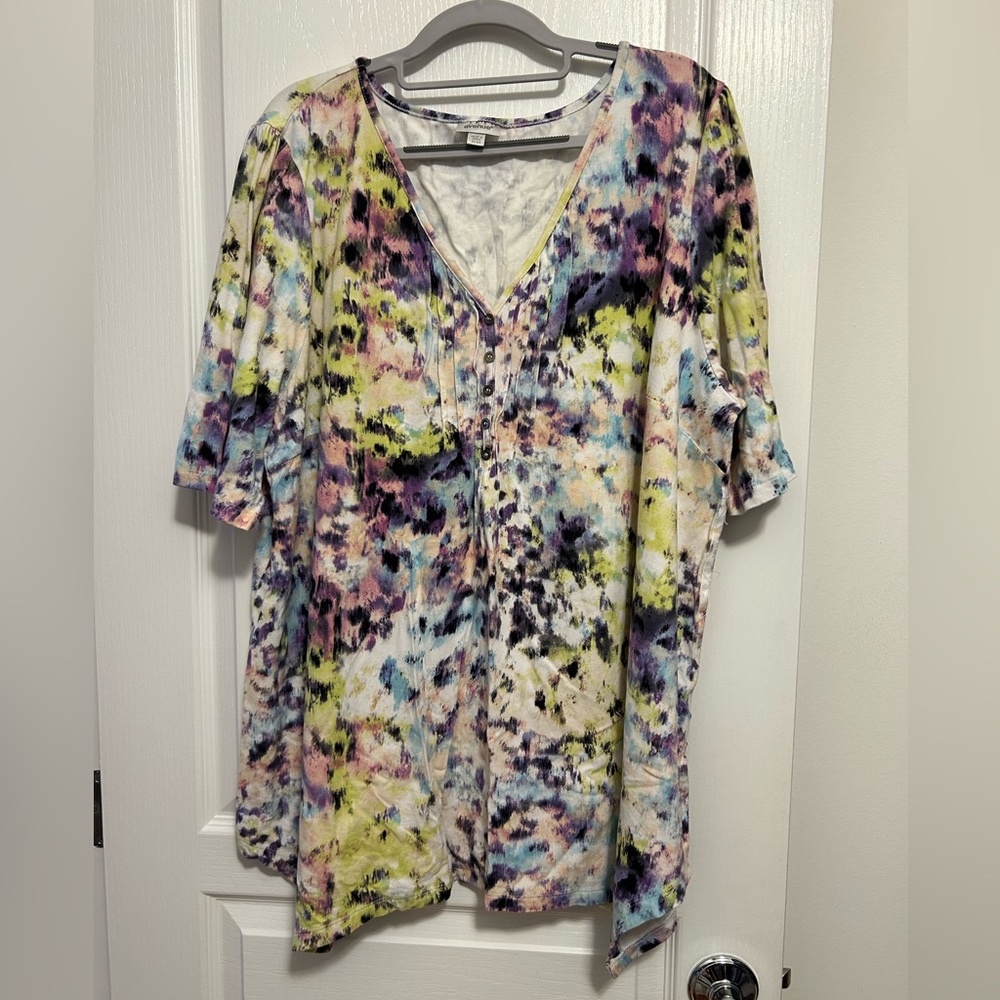 Avenue top, size 22/24